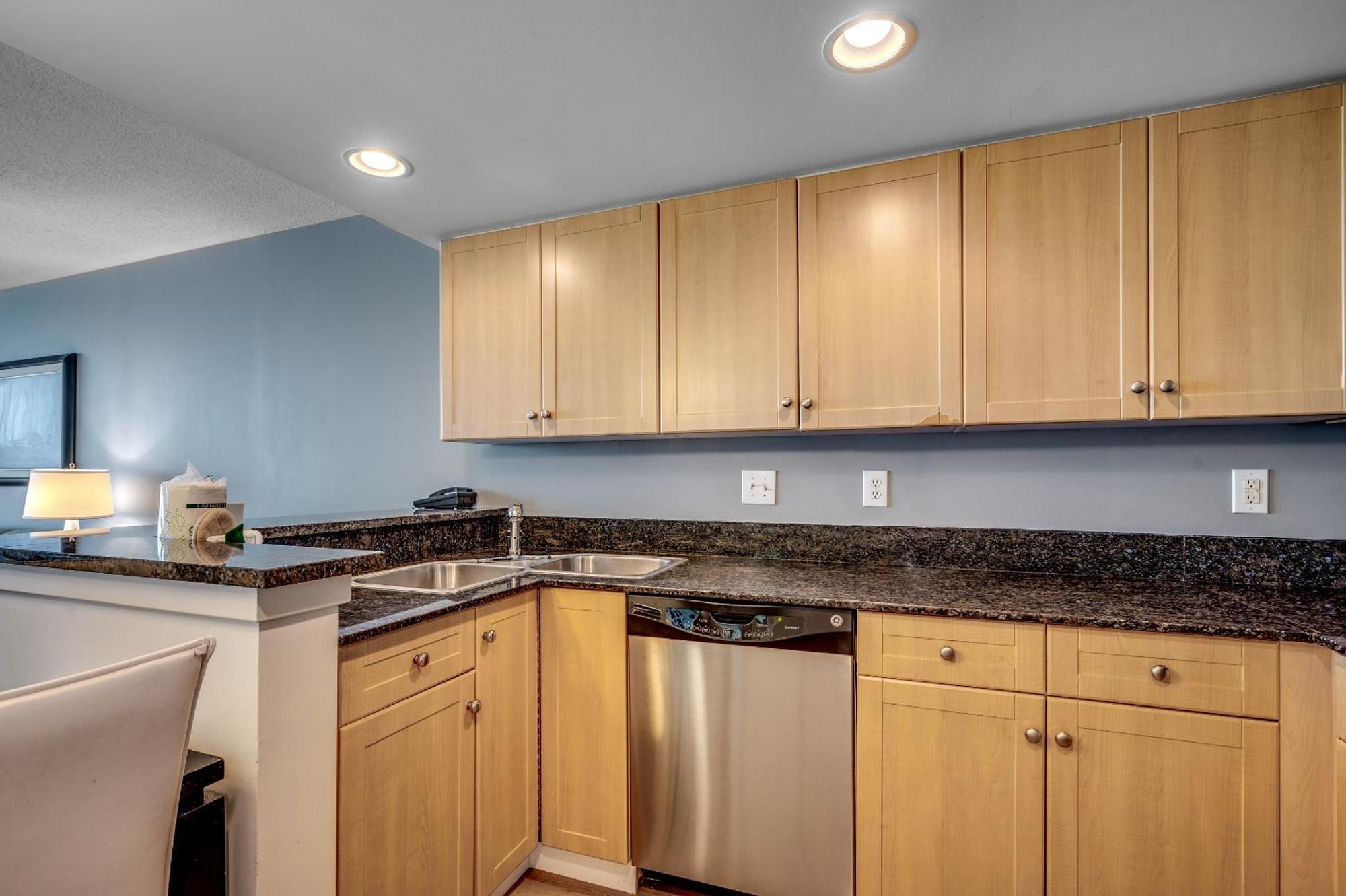 Stunning Oceanfront King Suite On 18Th Floor Centrally Located Myrtle Beach Eksteriør billede